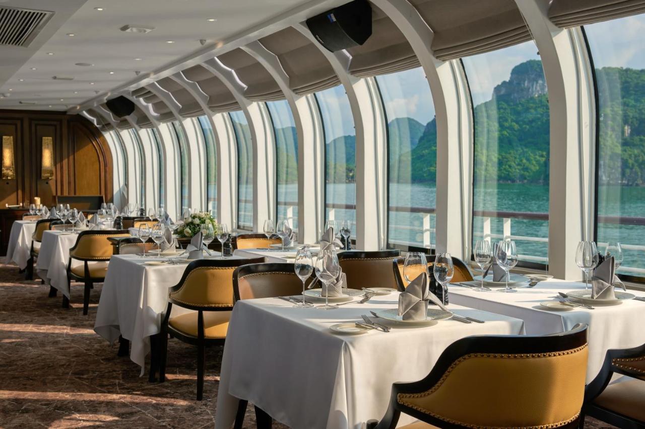 Classic Suite & Delight Dining Cruise