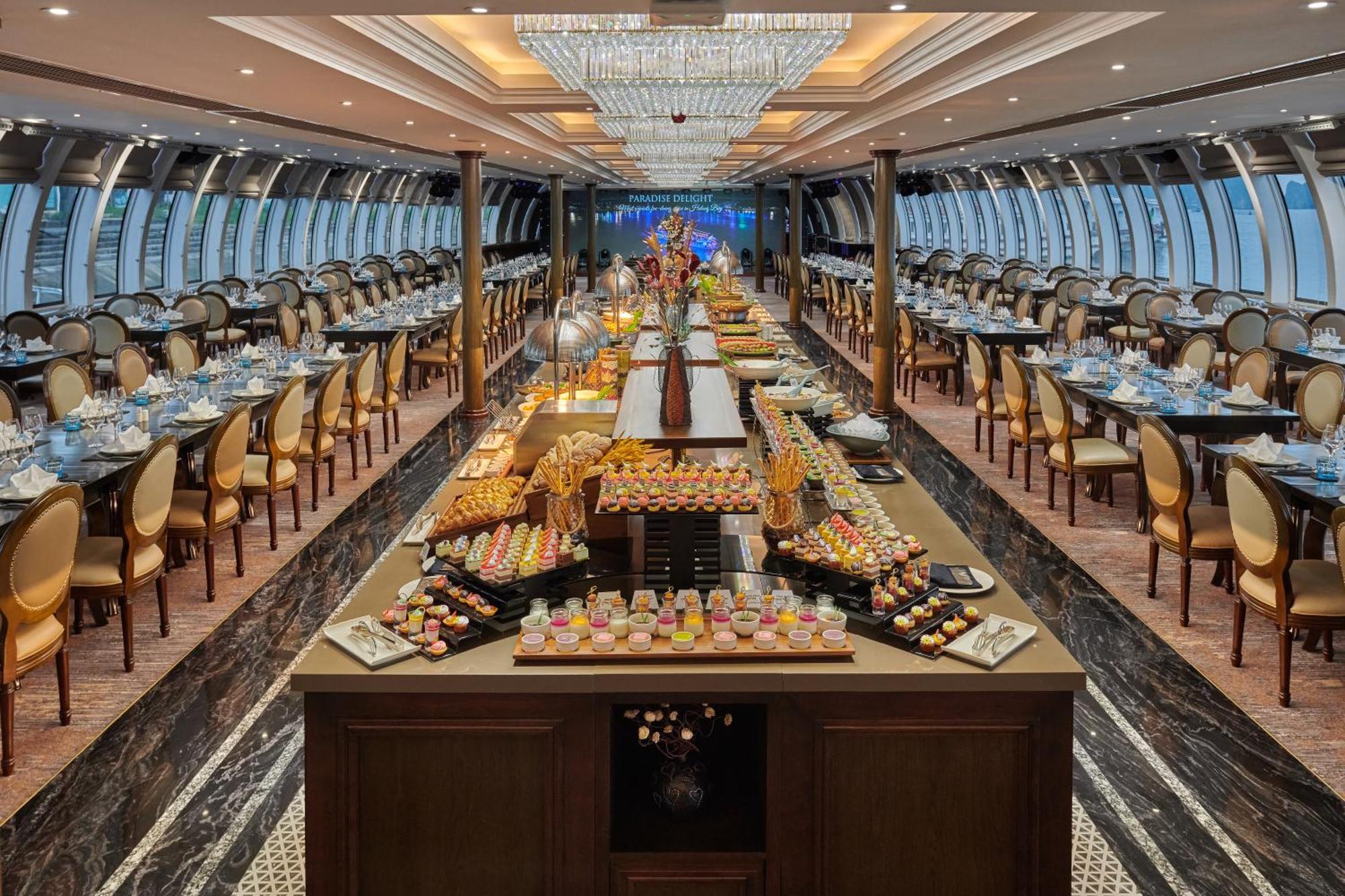 Classic Suite & Delight Dining Cruise